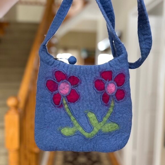 Wool Crossbody Bag - Felted wool bag from Nepal - Picture 1 of 13